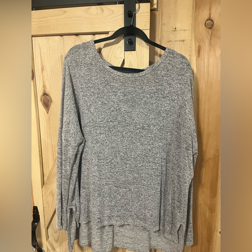 Gray Long Sleeve Sweater Shirt